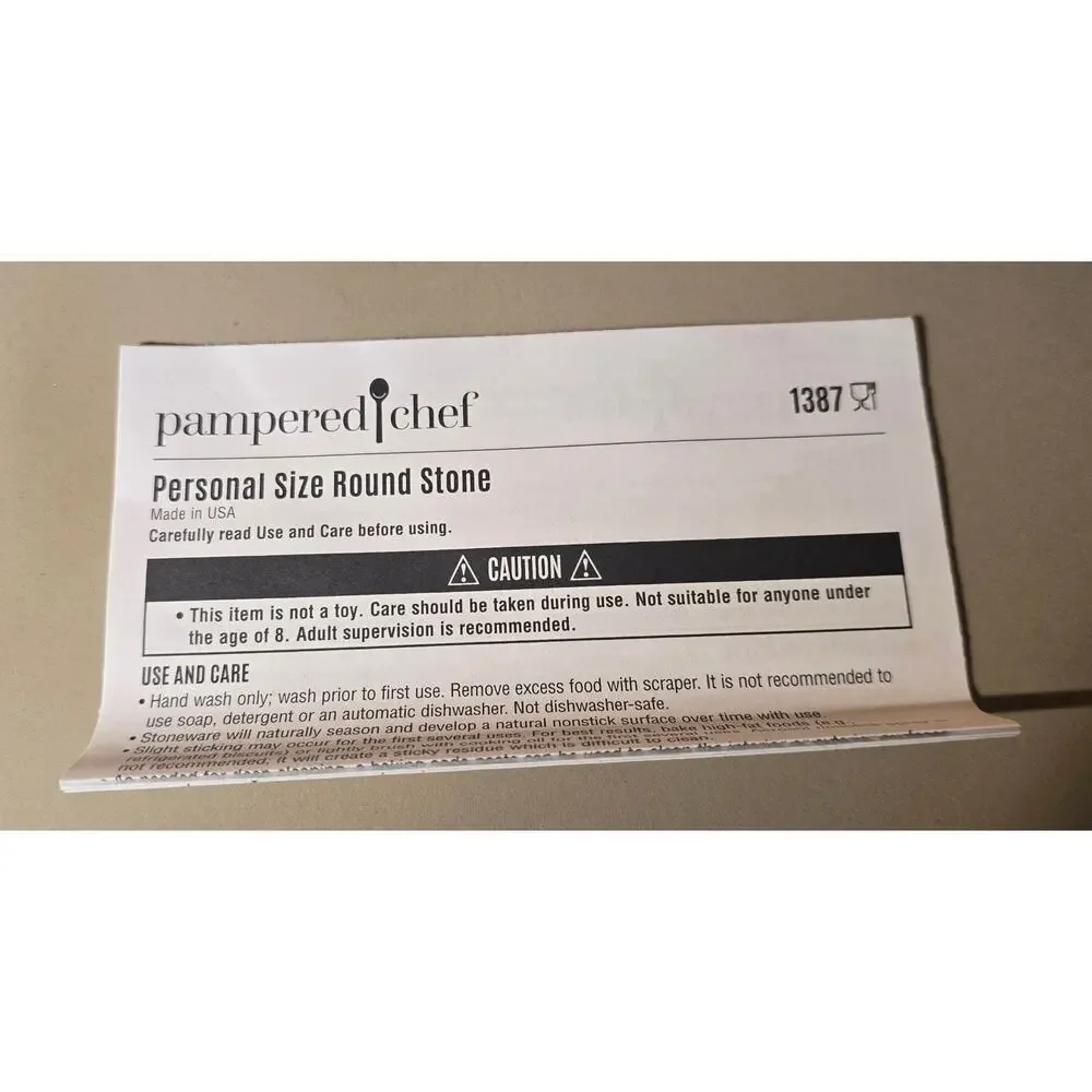 Pampered Chef Personal Size Round Stone 8.5